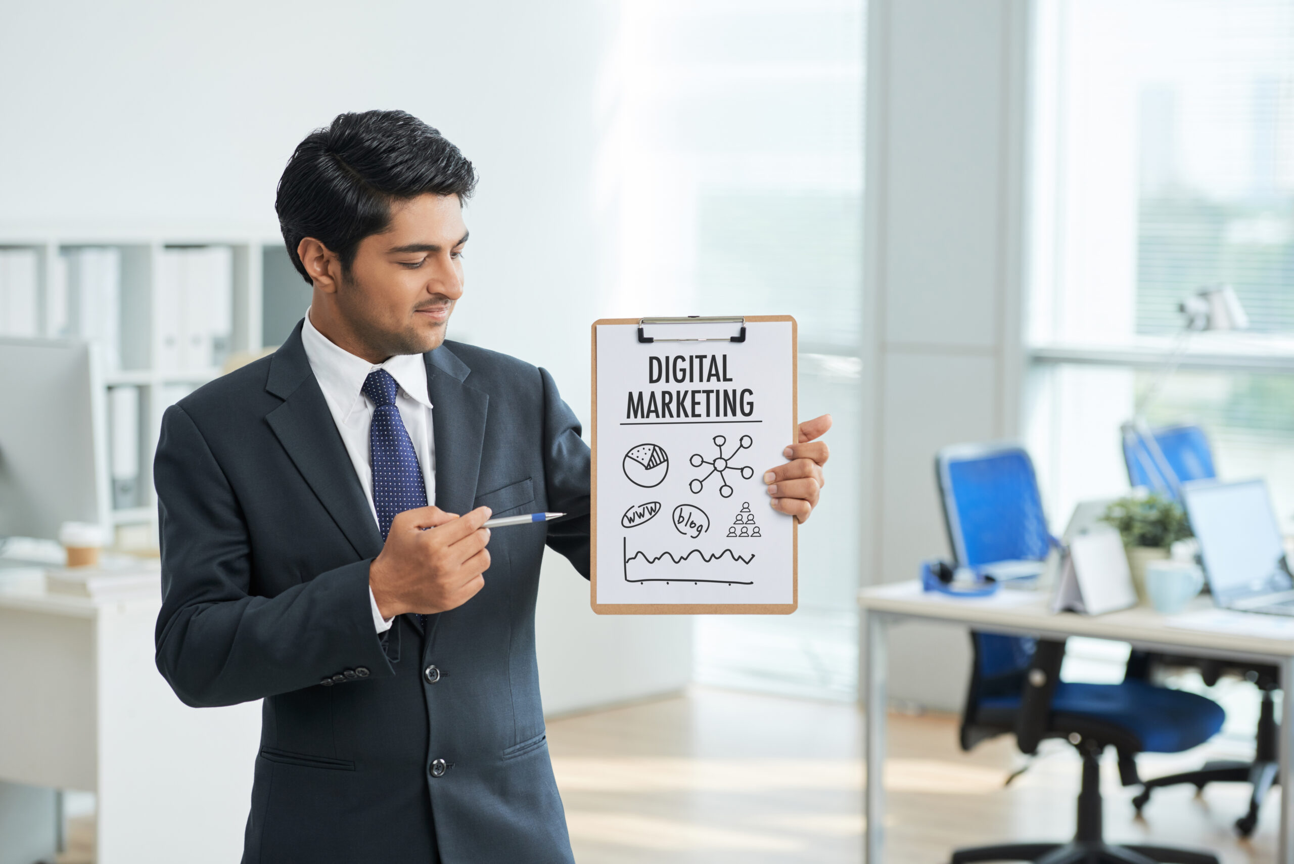 Why Smart BBA Students Start with Digital Marketing - Digital Akash